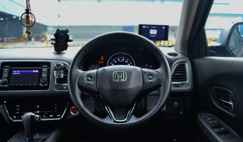
								Honda HR-V 1.5A DX full									